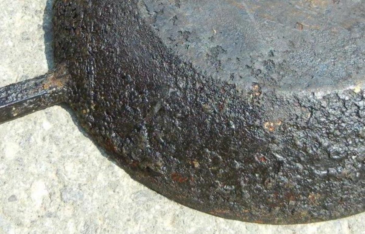 Najlepší spôsob, ako vyčistiť špinavú panvicu: Jednoduché a účinné riešenia