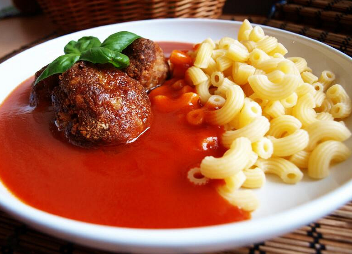 Rajská Omáčka za 1 Hodinu: Úžasná Klasika Českej a Slovenskej Kuchyne