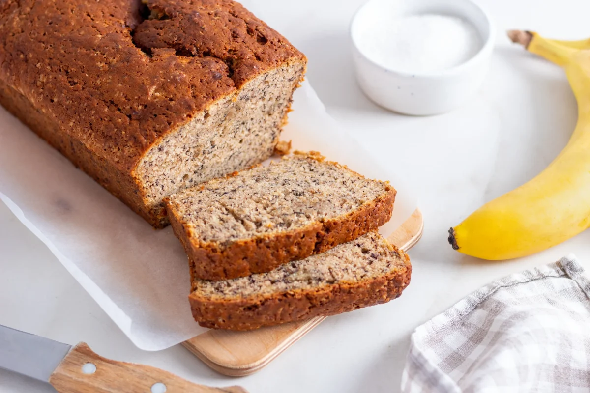 Tajomstvo dokonalého bananovy chlieb: Ako upiecť najchutnejšiu a najvláčnejšiu pochúťku z prezretých banánov