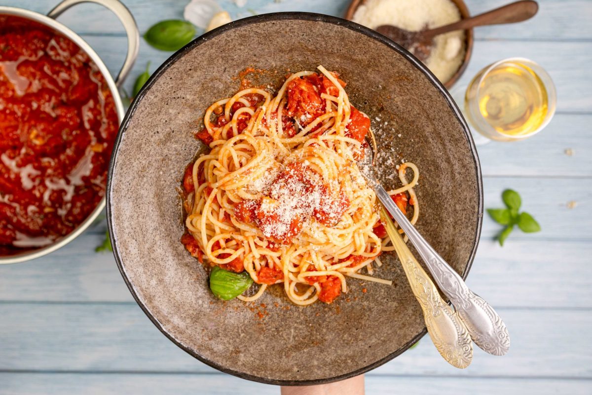 Rýchly a Chutný rajčinová omáčka na špagety na Každý Deň