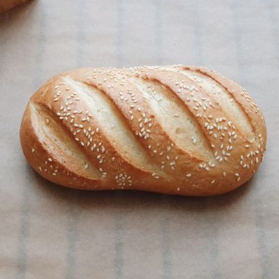 Rýchly chlieb z rúry Airfryer: jednoduchý recept bez kynutia